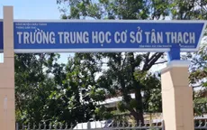 Bến Tre: Nam sinh lớp 8 bóp cổ giáo viên trong giờ học