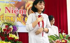 Lời chúc đặc biệt của học sinh trường Xã Đàn dành cho ngày 8/3