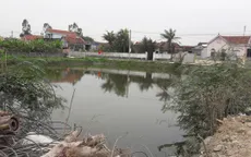 Bàng hoàng phát hiện nữ sinh lớp 11 tử vong dưới ao nước gần nhà