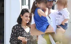 Mila Kunis và Ashton Kutcher: Từ bạn thân trở thành vợ chồng