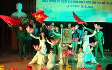 Xúc động nghe nữ sinh ĐH Điện lực kể câu chuyện về Bác Hồ