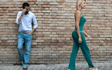Bị phạt 20 triệu đồng nếu huýt sáo trêu phụ nữ