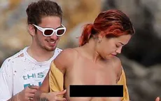 Rita Ora táo bạo cởi áo phơi nắng
