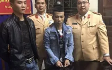 Mang theo ma túy để sử dụng thì bị công an bắt