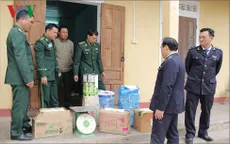 Thu giữ 84 kg pháo lậu từ Lào về Việt Nam