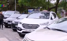 Nhiều bãi xe dù xuất hiện sau quyết định tăng phí