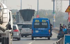 Ra quân xử lý "xe dù", "bến cóc" tại TP.HCM