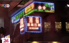 Biển hiệu đèn neon tại Hong Kong (Trung Quốc) đang đứng trước nguy cơ biến mất