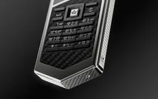 Chiêm ngưỡng phiên bản thanh kiếm Viking của Nokia 6500