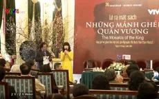 Kiều bào Áo ra mắt cuốn sách "Những mảnh ghép Quân vương"