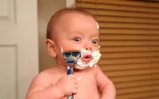 Hài hước loạt ảnh cậu nhóc "già trước tuổi" dưới ống kính của ông bố vui tính