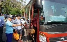 Hàng trăm hành khách được vận chuyển bằng ô tô sau sự cố tàu trật bánh