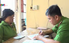 Nữ giúp việc trộm hàng trăm triệu đồng của chủ nhà