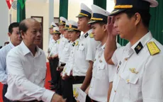 Vượt hàng trăm hải lý thăm và chúc Tết các đảo ở Tây Nam Tổ quốc