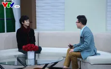 Lê Cát Trọng Lý ăn mặc giản dị xuất hiện tại trường quay Cà phê sáng với VTV3