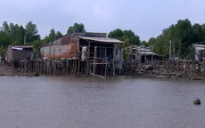 Bờ biển Đông trôi theo sạt lở, người dân đứng ngồi không yên