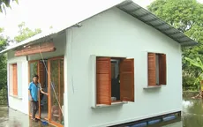 Nhà nổi chống ngập ở miền Tây