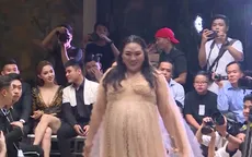 Show diễn thời trang dành cho người ngoại cỡ
