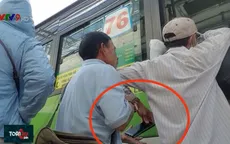 Vạch trần thủ đoạn dàn cảnh móc túi hành khách trên xe bus