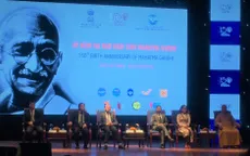 Kỷ niệm 150 năm ngày sinh lãnh tụ Ấn Độ Mahatma Gandhi tại Hà Nội