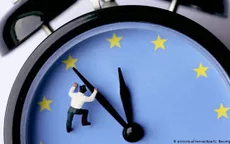 Châu Âu chuyển sang giờ mùa Đông và lưu ý với du khách