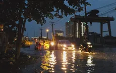 Triều cường gây ngập úng trên diên rộng tại TP.HCM