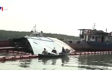 Vụ chìm tàu ở Cần Giờ: Phát hiện thêm 8 container dưới đáy sông Lòng Tàu