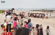 Bình Thuận tăng cường đảm bảo an toàn cho du khách tắm biển