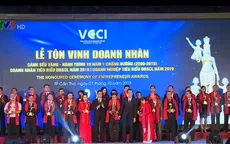 Lễ tôn vinh danh hiệu "Cánh sếu vàng - Hành trình 10 năm một chặng đường"