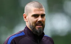 Victor Valdes lên kế hoạch rời đội trẻ Barcelona