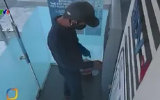 Cảnh báo tội phạm đánh cắp thông tin tại cây ATM