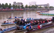 Sóc Trăng nhộn nhịp đua ghe ngo
