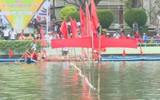 Tưng bừng ngày hội nông dân đua xuồng