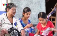 Cặp lá yêu thương: Con là màu hi vọng