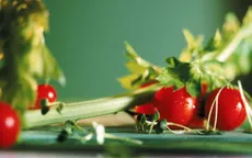 10 lợi ích sức khỏe của salad rau tươi