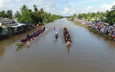 Tưng bừng đua ghe Ngo mừng lễ hội Oc Om Boc