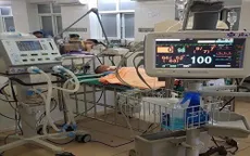 Xây xước chân lúc chơi đùa, bé gái người Mông suýt chết vì uốn ván