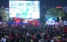 Không khí cổ vũ trận Việt Nam - Thái Lan tại TP.HCM