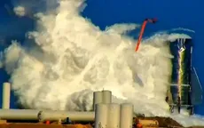 Tên lửa của SpaceX nổ tung khi phóng thử