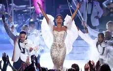Trở lại lễ trao giải AMAs sau 25 năm, Toni Braxton trở thành tiêu điểm