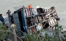 Xe bus rơi xuống sông tại Nepal, ít nhất 17 người thiệt mạng