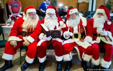 Dịch vụ đóng giả ông già Noel vào mùa kiếm bộn tiền tại Mỹ