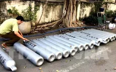 Thu giữ 3,5 tấn khí bóng cười không rõ nguồn gốc tại TP.HCM
