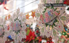 Các trung tâm mua sắm vắng tanh dù Giáng sinh đang đến gần