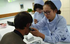 Trung Quốc thông qua luật chăm sóc sức khỏe mới