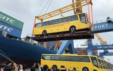 Xe bus thương hiệu Việt lần đầu tiên được xuất khẩu