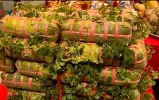Lãnh đạo TP.HCM dâng cúng bánh tét lên Quốc tổ Hùng Vương