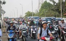 Giao thông ùn tắc cục bộ tại cửa ngõ các thành phố lớn