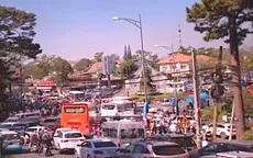 Đà Lạt cháy phòng, du khách căng lều ngủ bờ hồ