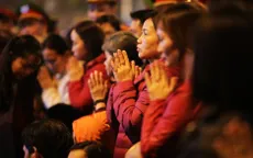 Biển người đổ về chùa Phúc Khánh dự lễ dâng sao giải hạn
